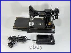 1934 Singer 221 Featherweight Portable Electric Sewing Machine NEED BELT