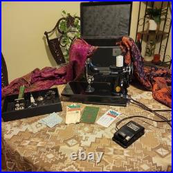 1947 Singer Portable Electric Sewing Machine 221-1 Simanco 45713 AH211223