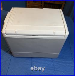 Coleman Portable Thermoelectric Cooler 40Qt Versatile 12V. M#5640 W Car Adapter