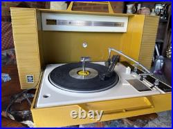 General Electric Wildcat Diamond Stylus Portable Player Turntable WORKING