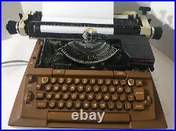 Smith-Corona Coronamatic 8000 Electric Typewriter With Cover Rare Vintage 197X