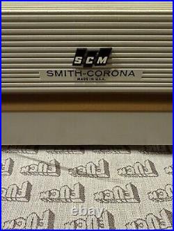 VINTAGE 1976 Smith-Corona Coronamatic 8000 Electric Typewriter with Cover TESTED
