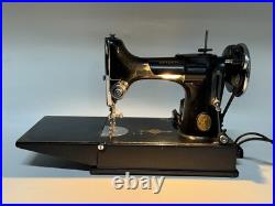 Vintage 1936 Singer 221 Featherweight Portable Electric Sewing Machine WORKING