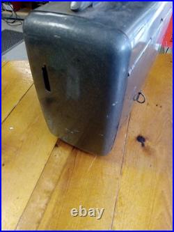 Vintage 1946/47 General Electric GE Radio 260 Portable Tube AM Short Wave