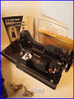 Vintage 1948 Singer Portable Electric Sewing Machine 221-1 Withextras