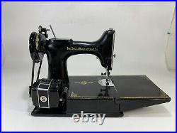 Vintage 1950 Singer 221 Featherweight Portable Electric Sewing Machine AS-IS