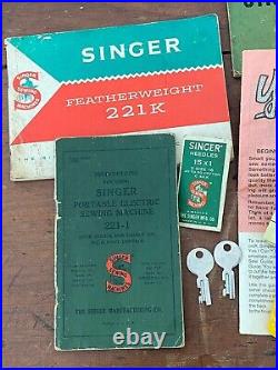 Vintage 1957 Singer Featherweight 221 Portable Electric Sewing Machine in Case