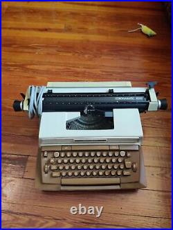 Vintage 197X Smith-Corona Coronamatic 8000 Electric Typewriter With Cover