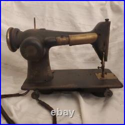 Vintage Singer Model 101 Sewing Machine Motor works For Refurbishment