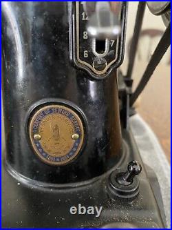 Vintage Singer Portable Electric Sewing Machine Featherweight 221-1