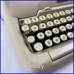 Vintage Smith Corona 5te Electric Portable White Typewriter Cursive Script 1959