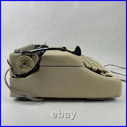 Vintage Smith Corona 5te Electric Portable White Typewriter Cursive Script 1959