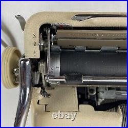 Vintage Smith Corona 5te Electric Portable White Typewriter Cursive Script 1959