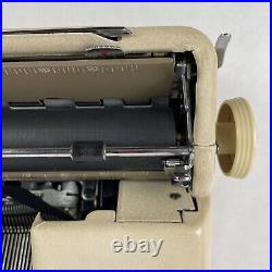 Vintage Smith Corona 5te Electric Portable White Typewriter Cursive Script 1959