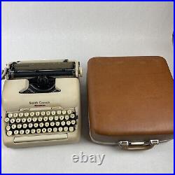 Vintage Smith Corona 5te Electric Portable White Typewriter Cursive Script 1959
