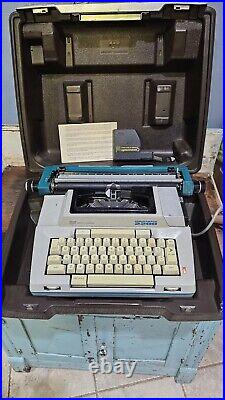 Vintage Turquoise Coronamatic 2200 Electric Typewriter WithCase WORKING