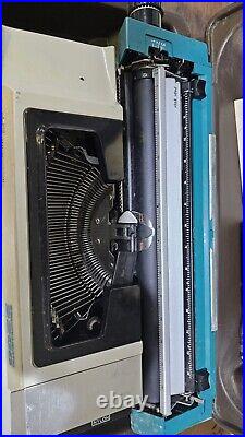 Vintage Turquoise Coronamatic 2200 Electric Typewriter WithCase WORKING