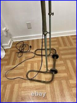 Vintage WESTINGHOUSE Floor Fan standing industrial metal portable blade cage 50s