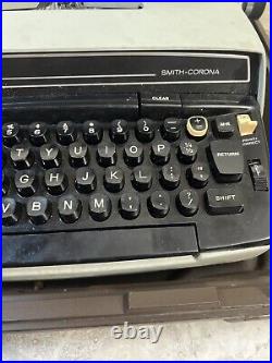 Vtg Smith Corona Super Correct Electric Typewriter 6E w Case, Working Condition